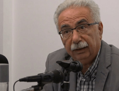 Απάντηση Κ. Γαβρόγλου σε ΝΔ: «Η σημαία δεν είναι βαθμολογικό έπαθλο» (βίντεο)